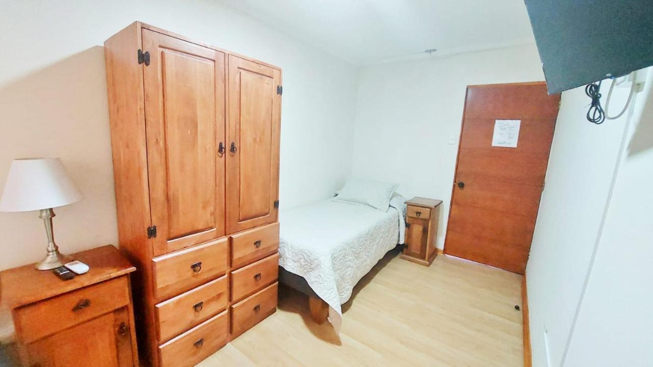 Hostal Aires Del Sur Centro De Ранкагуа Екстер'єр фото